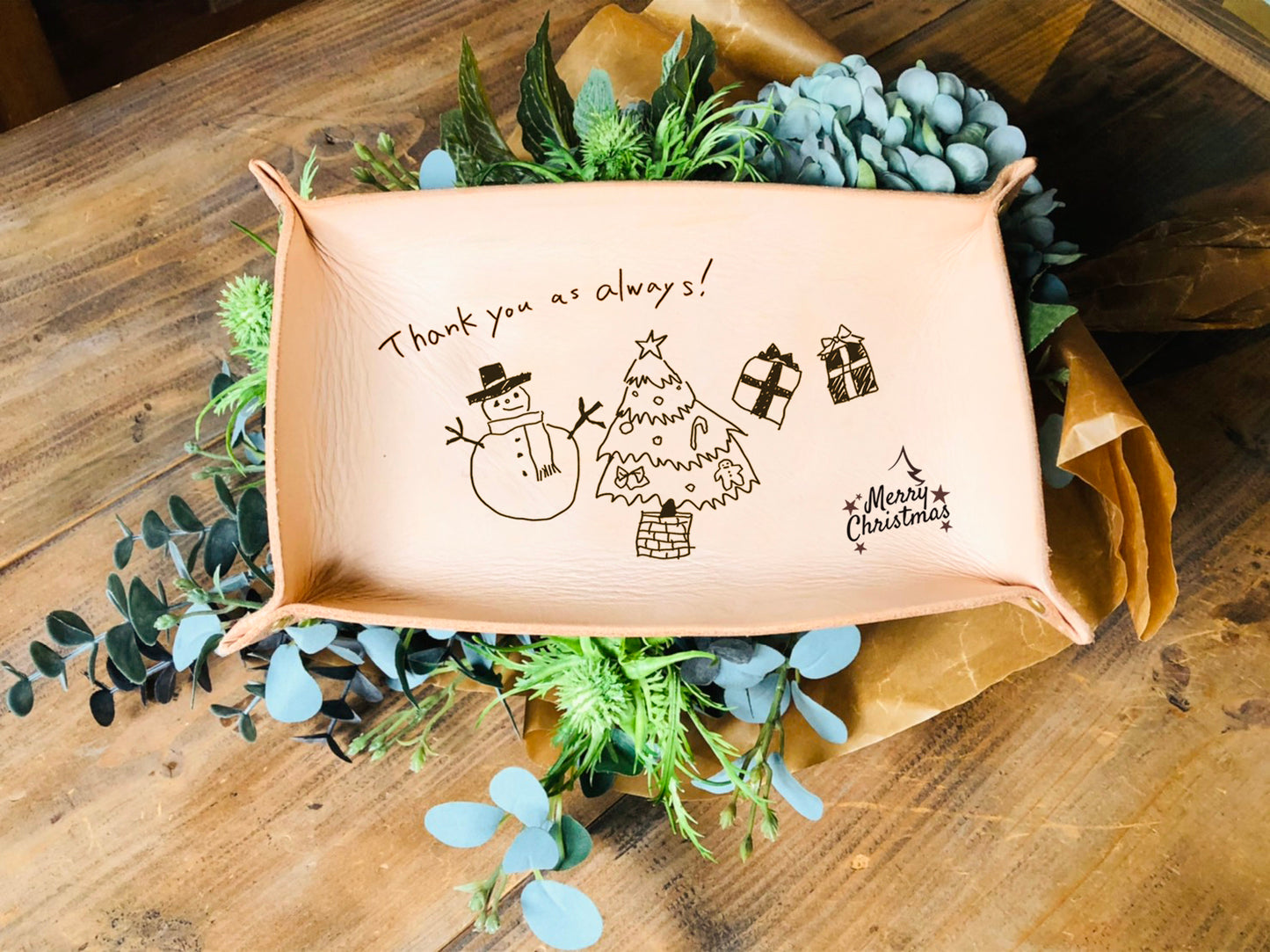 世界にひとつ レザートレイ 子どもの絵 イラスト 写真 彫刻