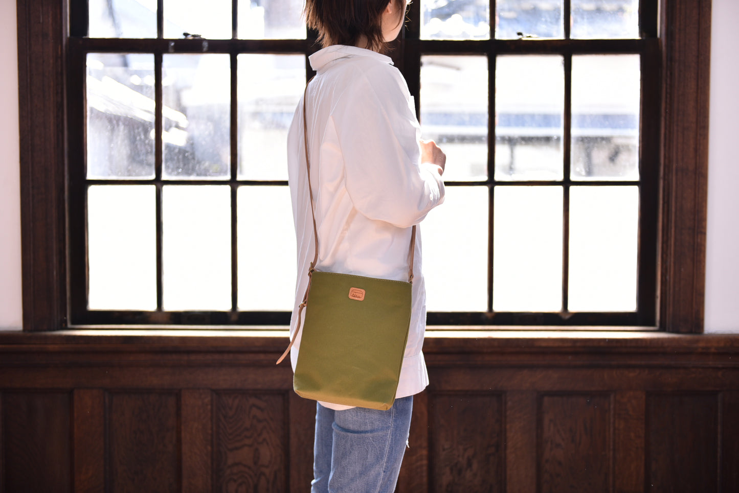 綺麗なオリーブの高島産帆布で作った  ポシェット